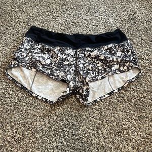 lululemon shorts, black and white, size 8